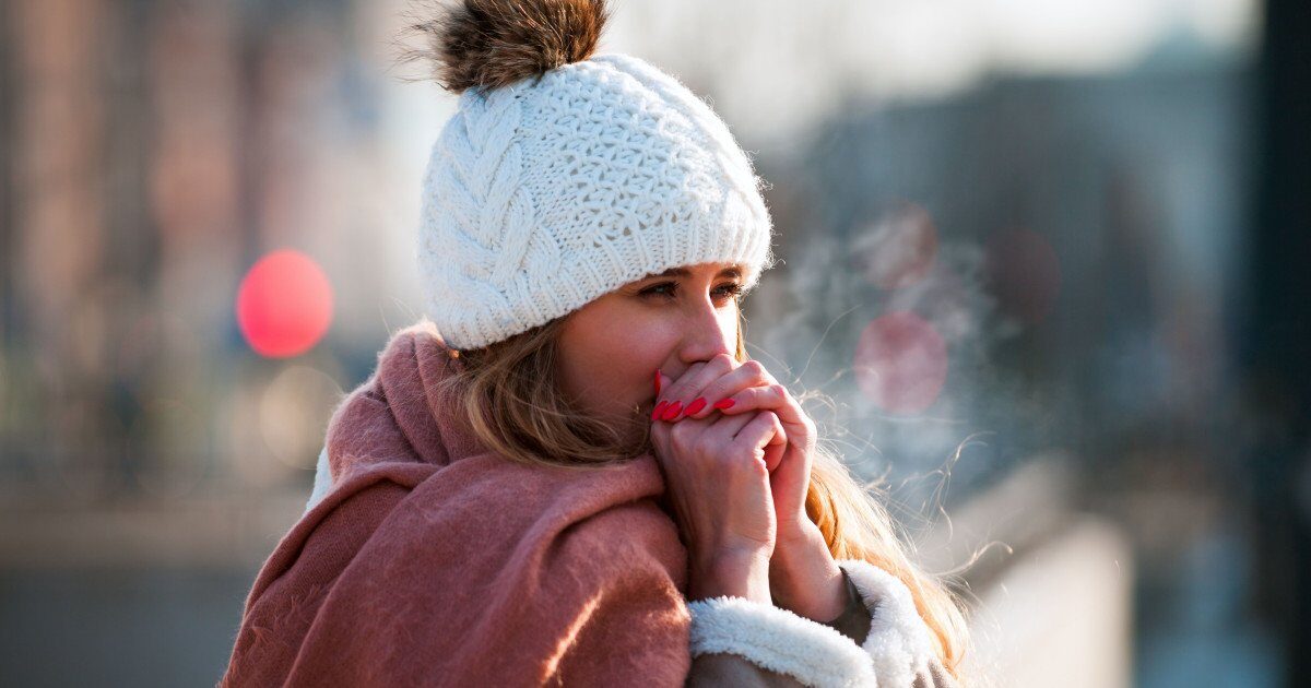 Vreme de iarnă în aprilie: lapoviță, ninsoare și temperaturi sub zero grade în toată țara România se pregătește pentru o răcire bruscă a vremii, cu temperaturi sub cele normale pentru această perioadă a anului