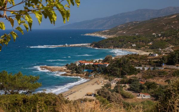 Insula GREACĂ cu o populație vârstnică record: Mai mulți NONAGENARI ca oriunde