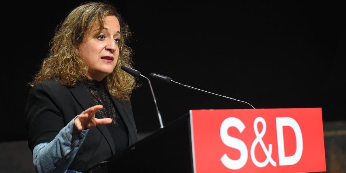 Șefa Socialiștilor din PE: România are nevoie urgent de o coaliție PRO-EUROPEANĂ