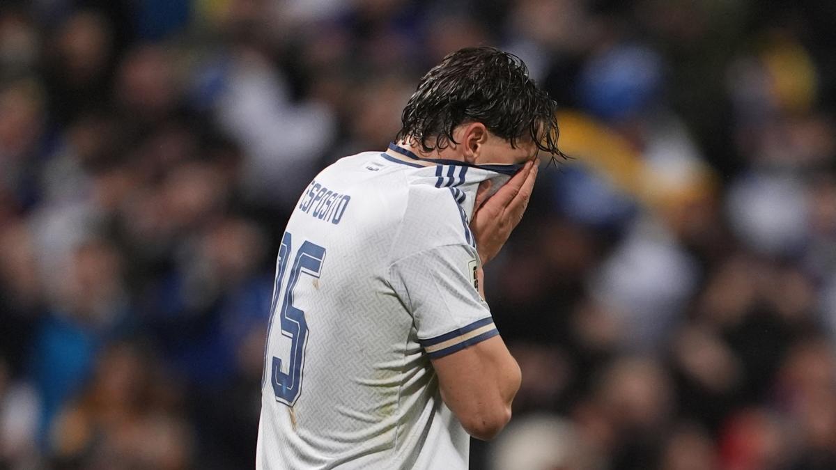 Italia rămâne, din nou, departe de turneul final al Campionatului Mondial de fotbal, marcând a treia absență consecutivă, o situație fără precedent în istoria recentă a fotbalului italian