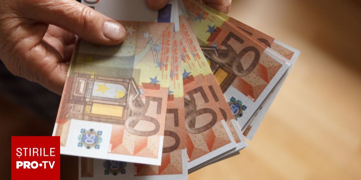 Italiancă, păcălită de doi bărbați: A pierdut 200.000 euro într-o schemă falsă