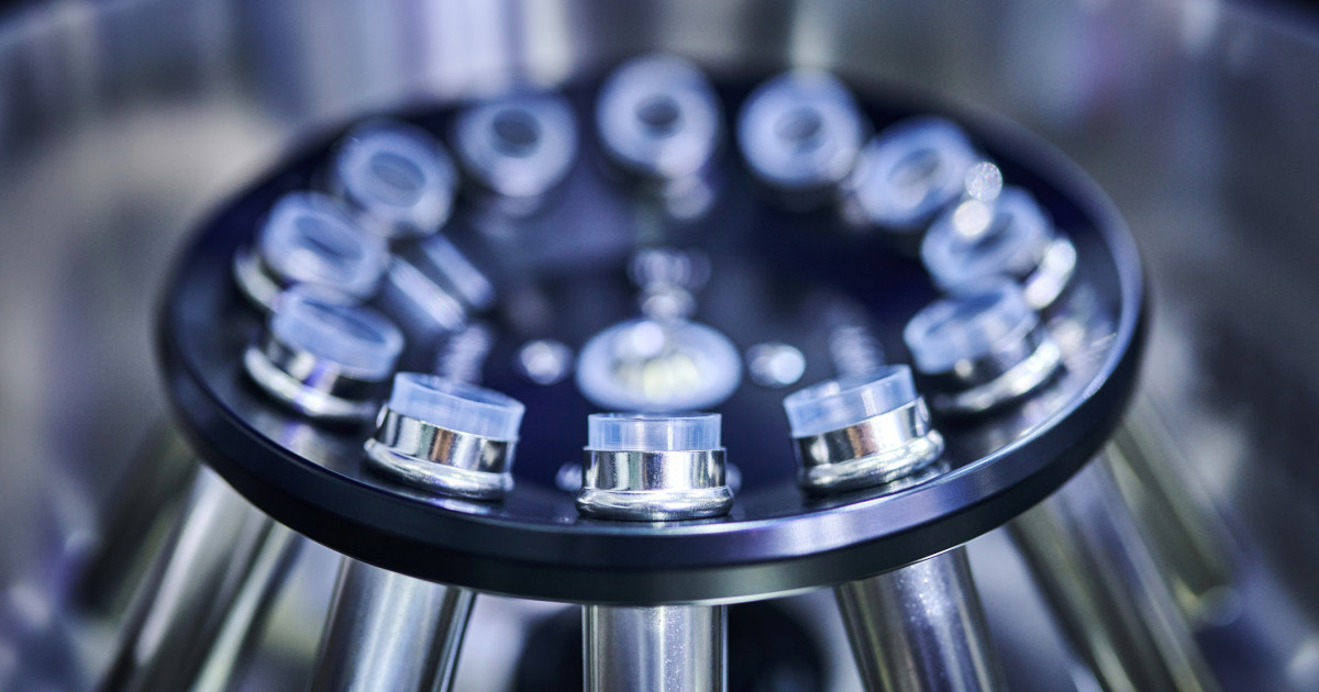 Deșeurile din plastic pot fi transformate în medicamente esențiale pentru tratamentul Parkinsonului O descoperire recentă a echipelor de cercetare din domeniul farmacologic aduce o noutate neașteptată în domeniul sănătății și al protecției mediului