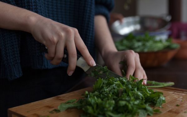 Verdeața de primăvară: Aliatul ficatului și un veritabil izvor de vitamine
