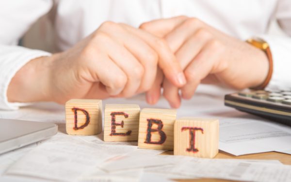 Statul schimbă regulile pentru recuperarea banilor de la firmele în insolvență