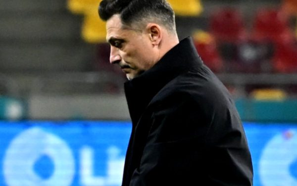 Lovitură la FCSB: Rădoi și Becali, divorț cu bani! Contractul reziliat