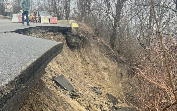 Blocaj infernal: Drum închis de 3 luni între Câmpina și DN1, fără nicio lucrare