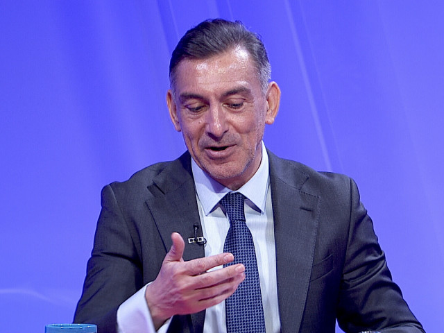 Dumitrescu a ales antrenorul FCSB, Mutu nu e de acord