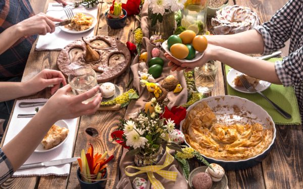 Bugetul de Paște: O familie cheltuiește până la 1.000 de lei. Impactul, după sărbători