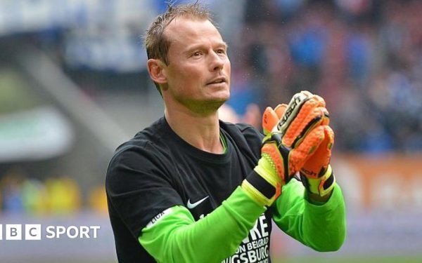 Manninger, fost portar ARSENAL, mort: trenul i-a lovit mașina