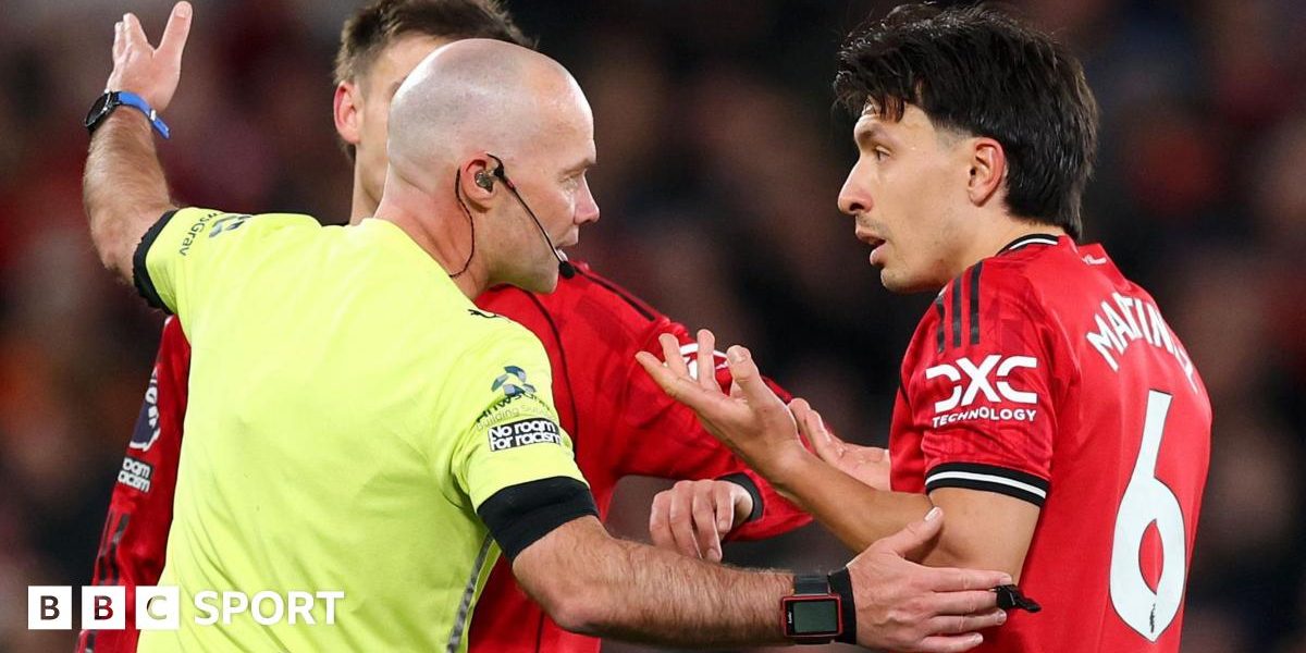 Martinez, eliminat după un gest incredibil la meciul cu Leeds