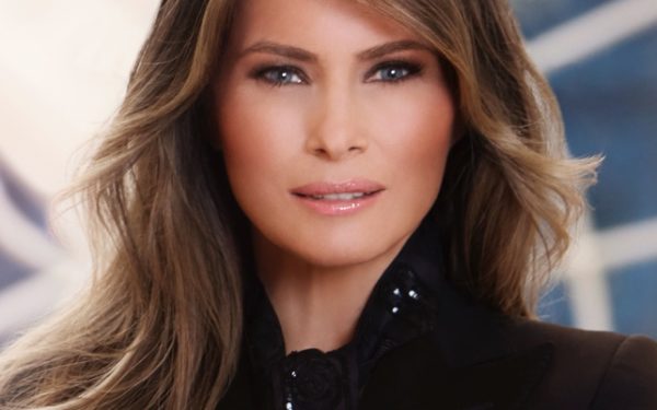 Prima Doamnă a SUA, Melania Trump, a negat categoric orice legătură cu controversatul Jeffrey Epstein, respingând speculațiile conform cărora ar fi fost implicată în activitățile acestuia