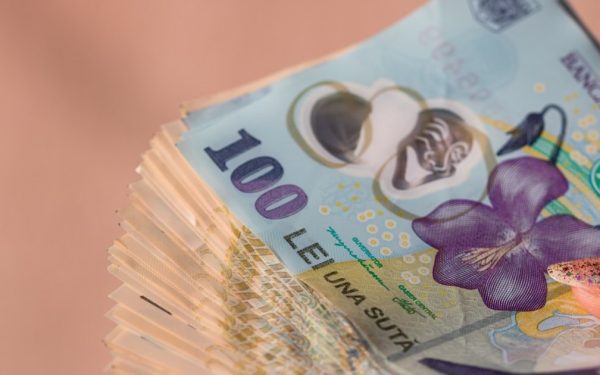 Mită pentru suc: Poliția, acuzată de regie. Body-cam-ul dezvăluie sau înscenează?