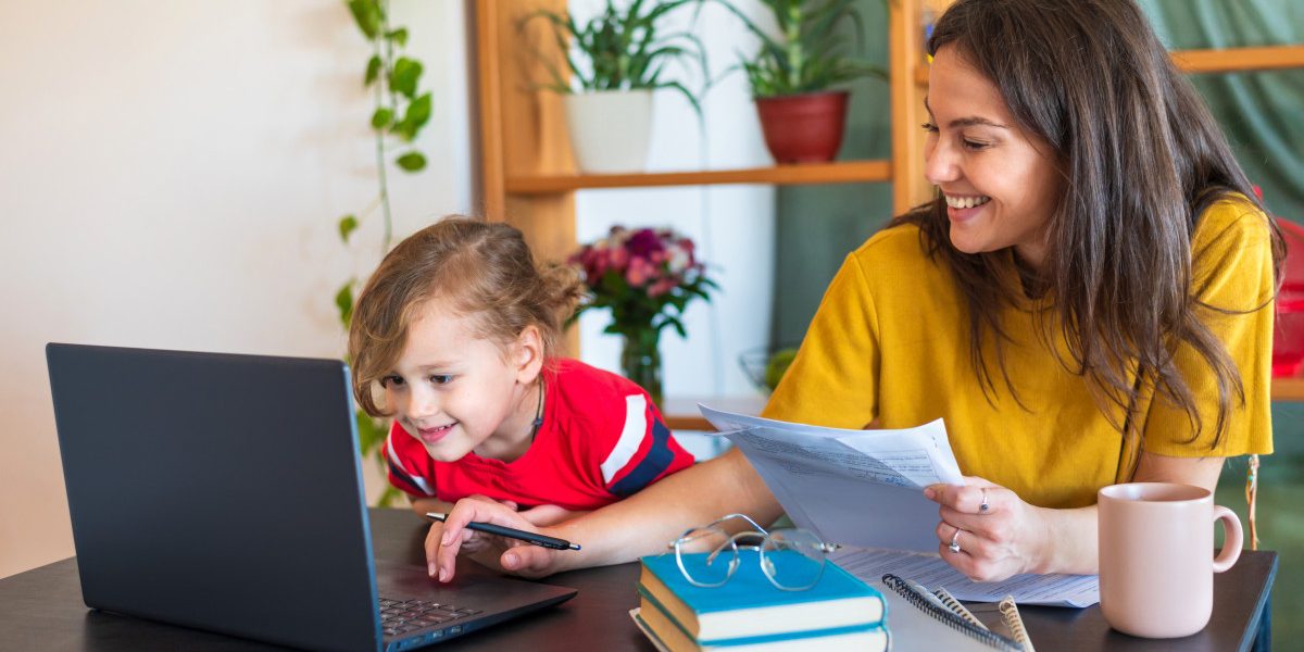 Acte necesare pentru înscrierile la creșă și grădiniță: Dosarul complet, gata pentru anul școlar 2026-2027