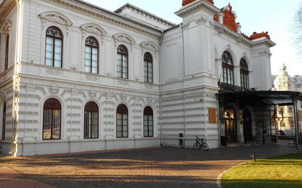 Evenimente pentru comunitate la Palatul Suțu: Bucureștiul pulsează timp de trei luni