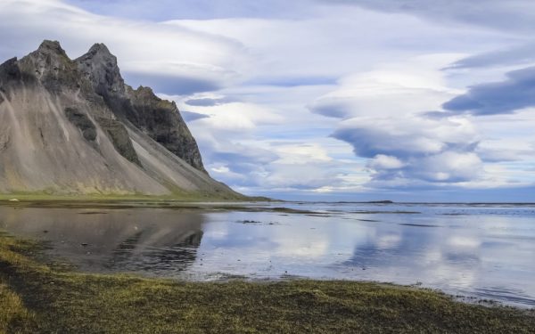 O companie aeriană plătește 43.000€ „fotografului slab” pentru Islanda