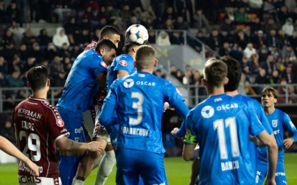 Universitatea Craiova – Rapid, duel de foc în Bănie. Oltenii vânează egalarea cu „U” Cluj!