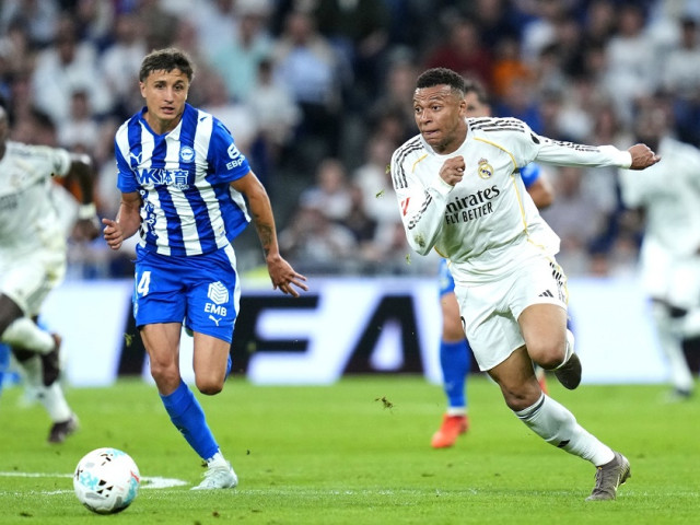Real Madrid, victorie cu Alaves: Euro-goluri, bară și distanța de Barcelona
