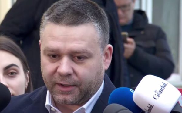 Ciucu, categoric: N-am vorbit cu AUR. Cine dărâmă guvernarea, să facă alta fără ei!