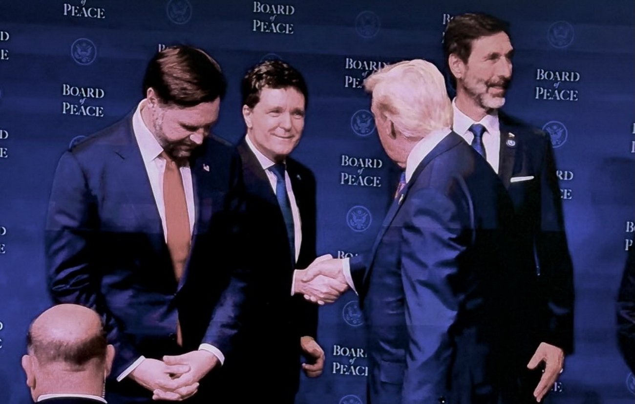 Summitul B9 reafirmă parteneriatul strategic între România și SUA Summitul B9, forum internațional ce reunește statele din regiunea balcanică și Marea Neagră, s-a desfășurat recent într-un climat de consolidare a cooperării regionale și europene
