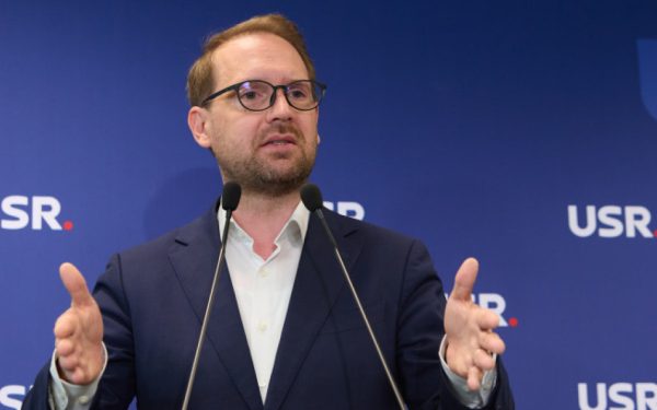 Fritz, ATAC DUR la PSD: „Sperați la butoanele lui Ciucă și Ciolacu”