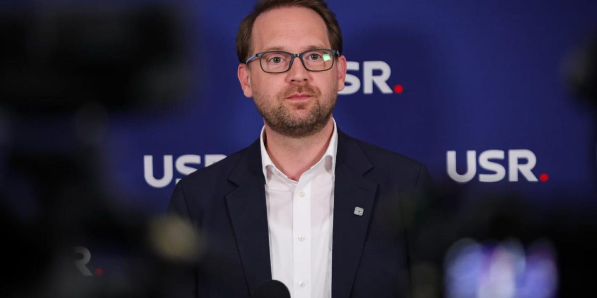 Fritz: ”Nimeni nu vrea voturi de la extremiști”. Ce zice de Guvern minoritar?