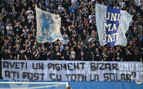 Poliția, DOAR dosar penal după scandările rasiste de la Craiova – Rapid