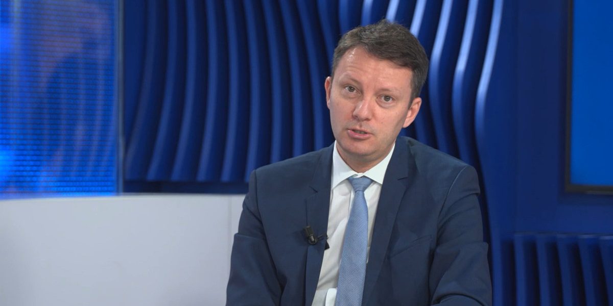 UE, sub lupa după legăturile Ungariei cu Rusia: „Să stăm departe de virus!”, avertizează Mureșan