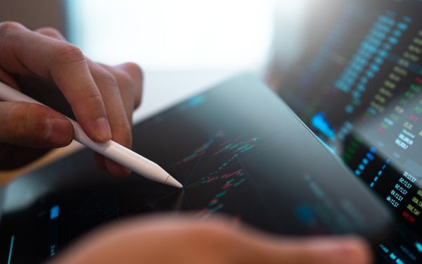 Războiul din Iran: FMI avertizează asupra recesiunii globale