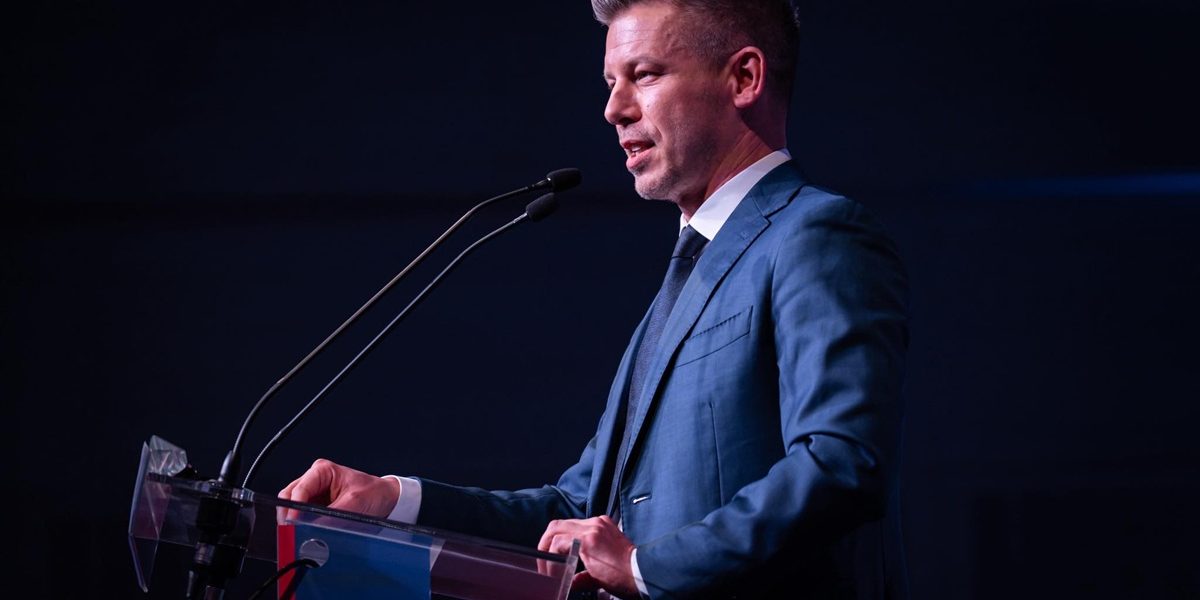 Peter Magyar zguduie UE: Ungaria lovește Ucraina, blocând aderarea în război