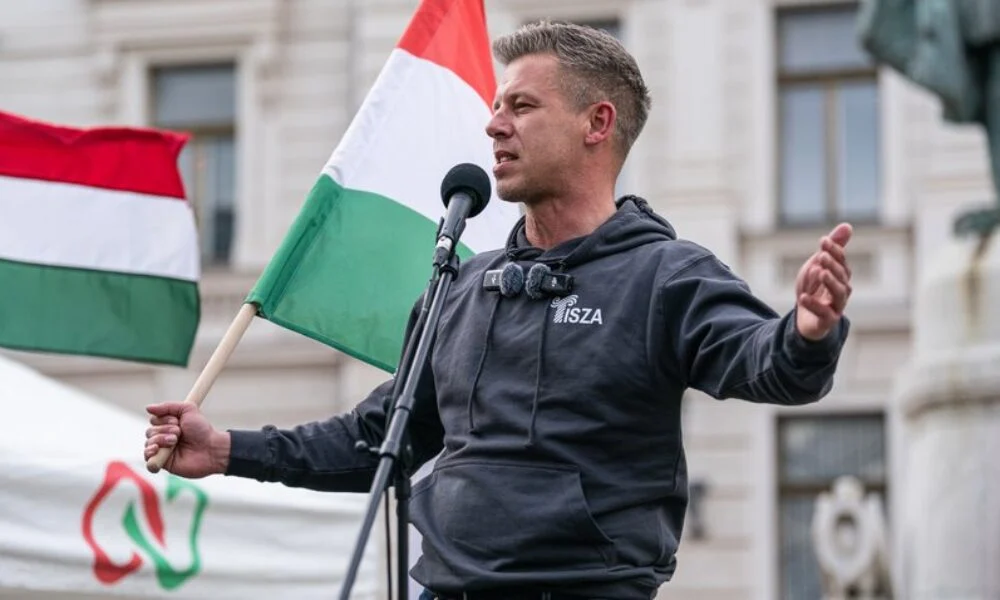 Magyar, lovitură la Constituție: Vrea limite de mandate pentru premier