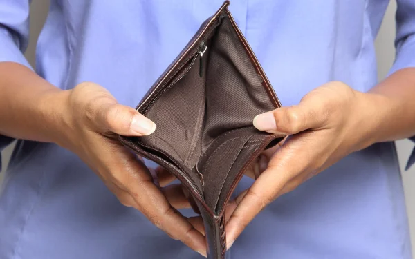 Poprire pe salariu în 2026: Cât pierdeți legal din venituri în România