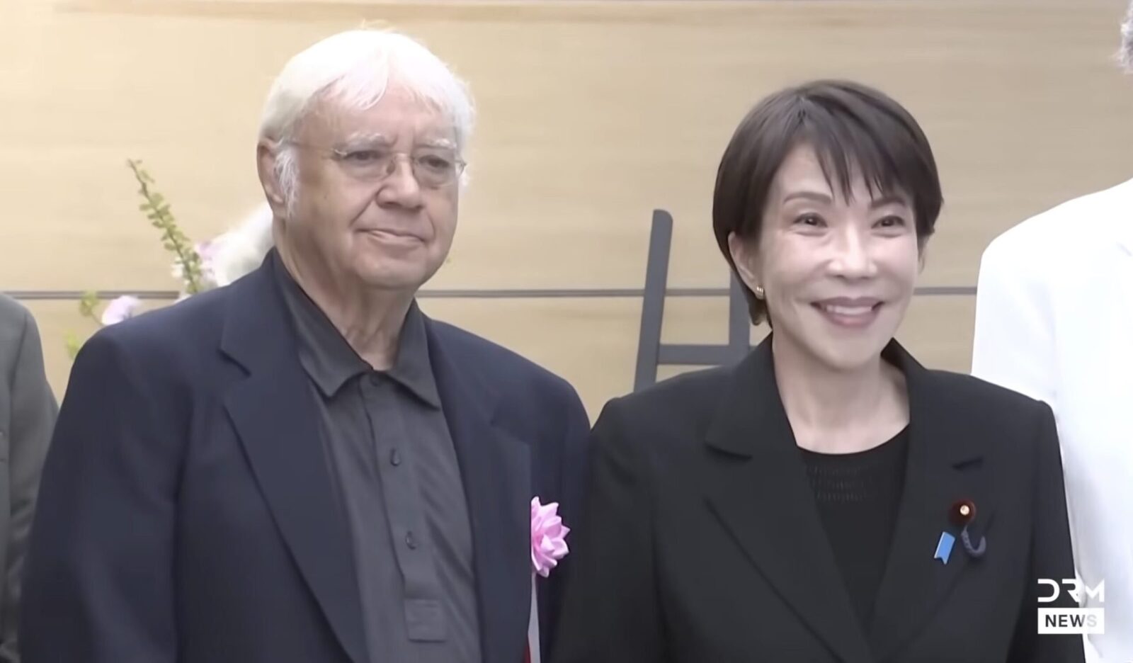 Premierul Japoniei, fan Deep Purple: „Burn” răsună-n certurile cu soțul