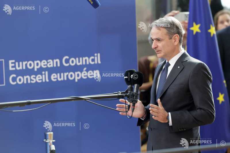 Premierul Greciei, Kyriakos Mitsotakis, a solicitat în mod oficial Parchetului European (EPPO) să clarifice situația și să acționeze „fără întârziere” în privința solicitărilor de ridicare a imunității pentru 11 membri ai parlamentului de la Atena, în contextul unui scandal de corupție legat de fraudarea fondurilor europene pentru subvenții agricole