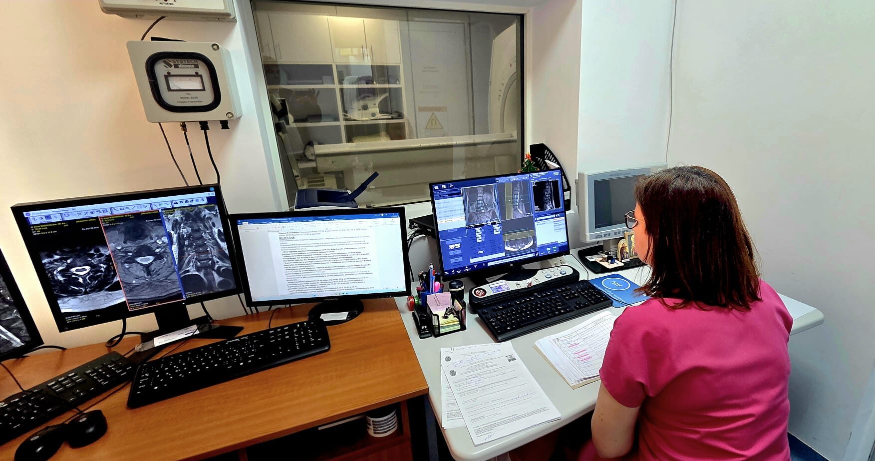 Locuitorii din Sectorul 1 pot beneficia de investigații RMN gratuite la Complexul Caraiman, în condițiile în care venitul lunar pe membru de familie nu depășește 4.000 de lei