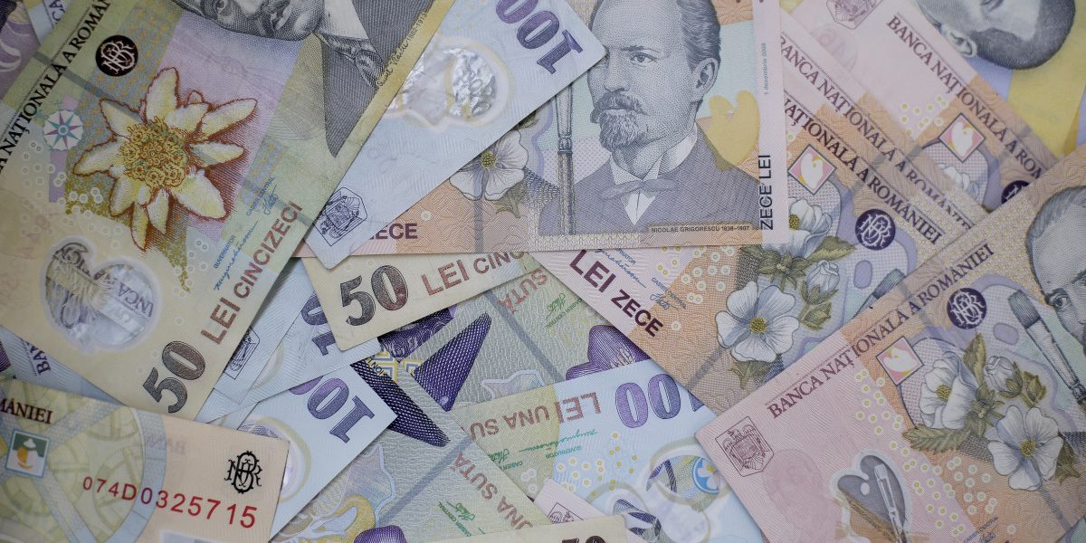 ROBOR la 3 luni, în scădere: Ce se întâmplă cu creditele în România?