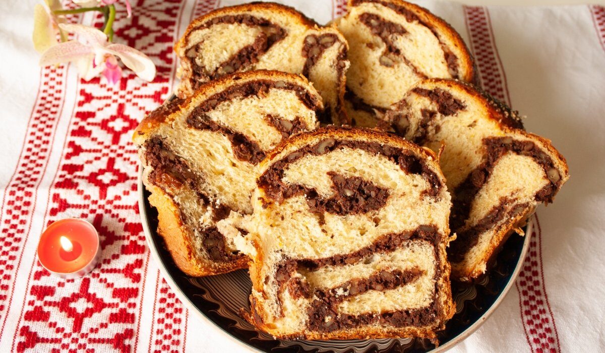 Budinca de cozonac: Rețeta bunicii pentru un desert din resturile de Paște