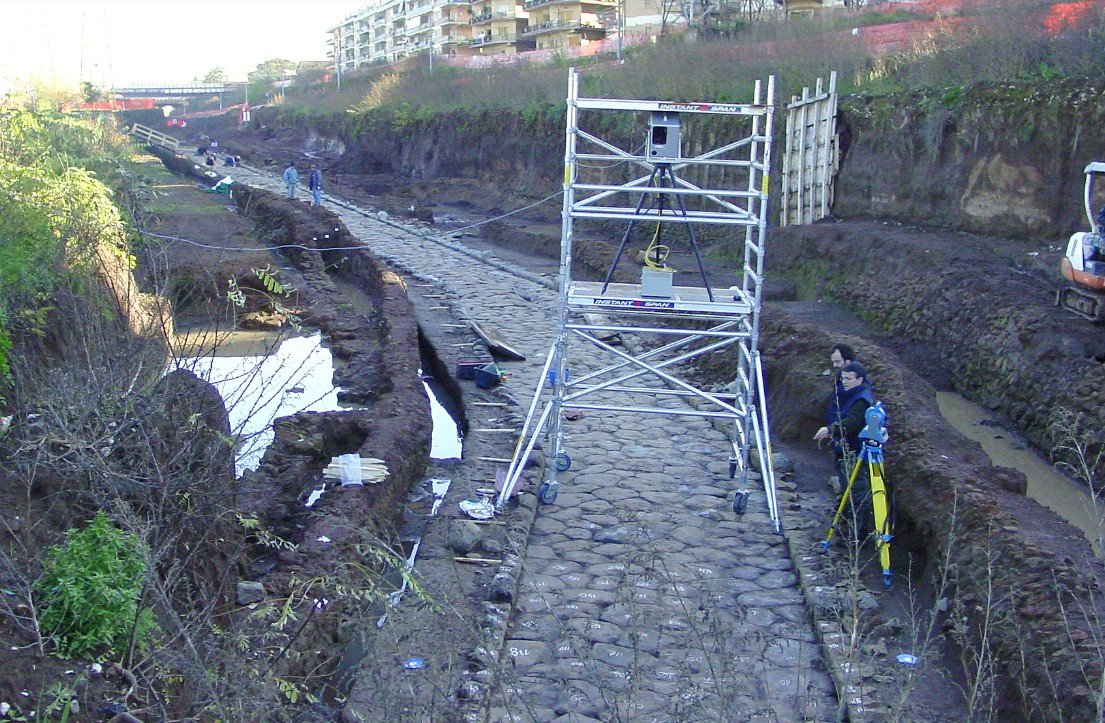 Roma se află în fața unui nou set de provocări legate de protejarea și valorificarea patrimoniului său cultural, în contextul în care Italia Nostra Roma lansează un nou apel către autorități