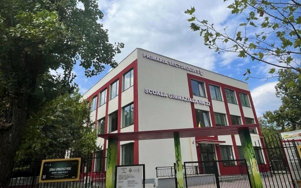 Școala Mexic: Sectorul 3, bilanț după 8 scumpiri și scandal. Primăria cere noi fonduri
