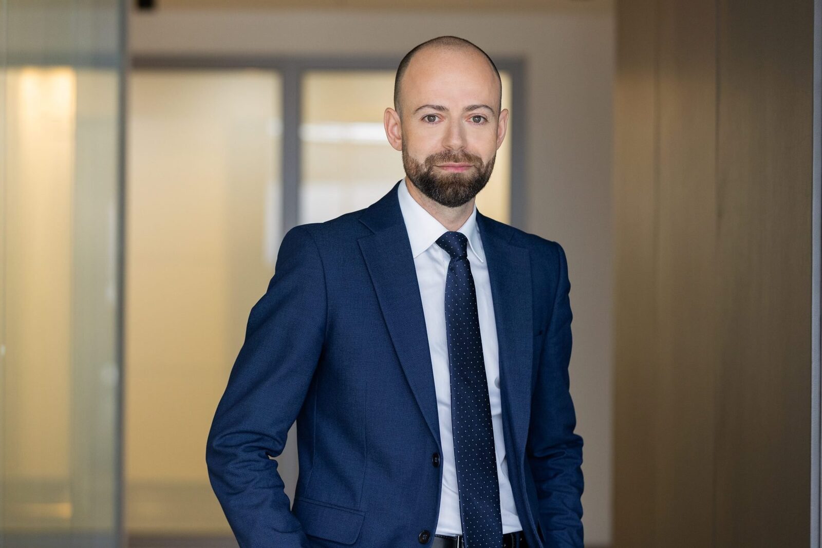 România resuscită ajutorul de stat: Investiții strategice pe bandă rulantă