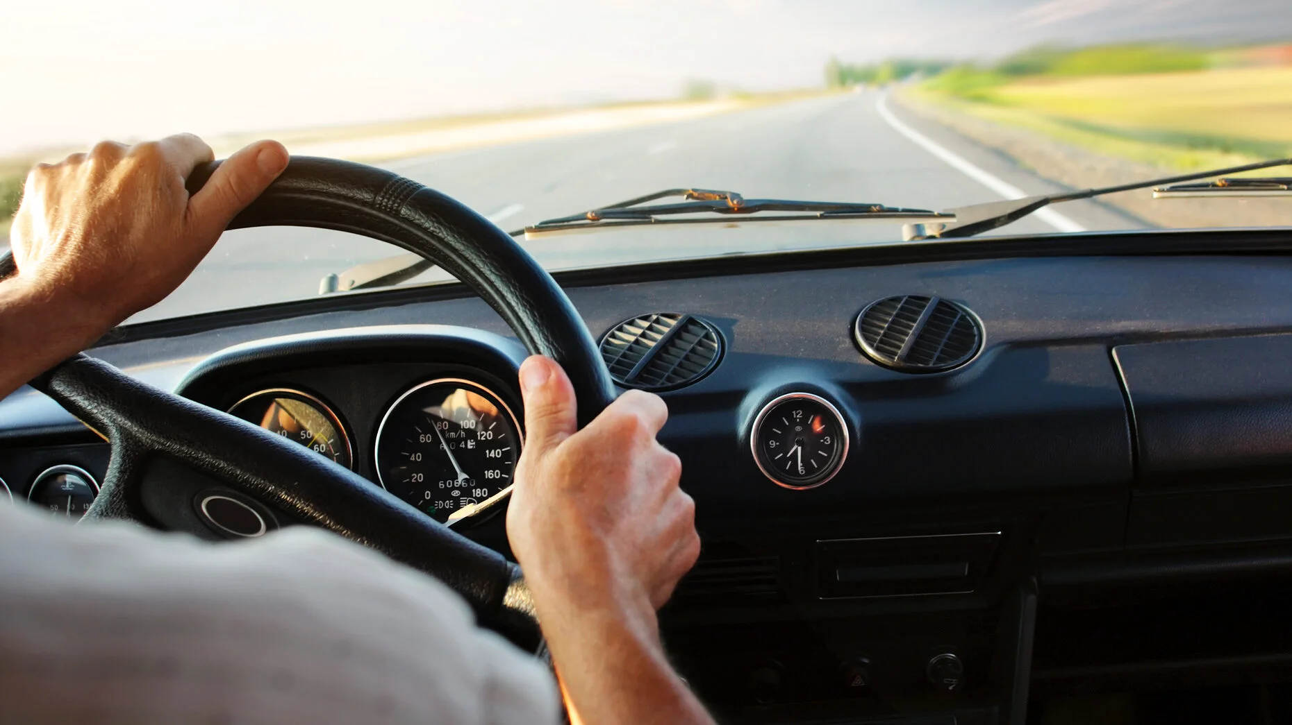 Plățile pentru rovinietă și peaj, întrerupte temporar în cursul zilei de miercuri pentru lucrări de mentenanță la sistemul de plată Compania Națională de Administrare a Infrastructurii Rutiere (CNAIR) a anunțat că, în cursul zilei de miercuri, va fi necesară întreruperea temporară a serviciului de plată pentru rovinietă și peaj