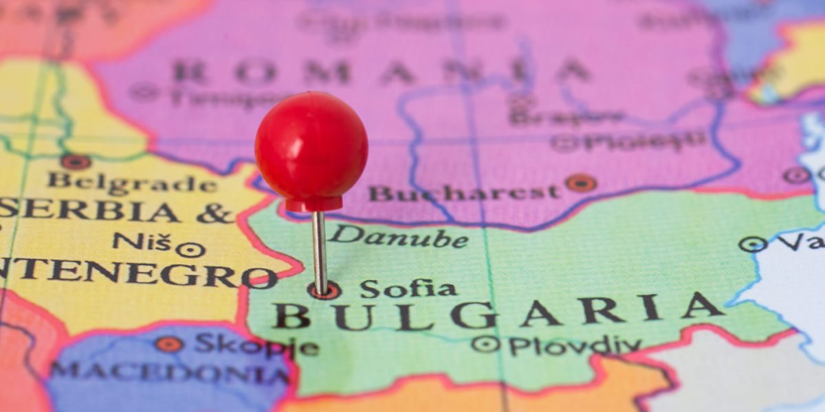 Bulgaria: Sondajele Exit-Poll indică victorie pentru Radev. E al 8-lea scrutin în 5 ani