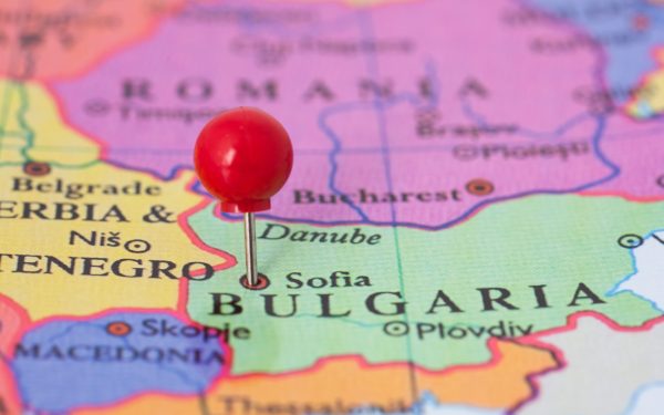 Bulgaria: Sondajele Exit-Poll indică victorie pentru Radev. E al 8-lea scrutin în 5 ani