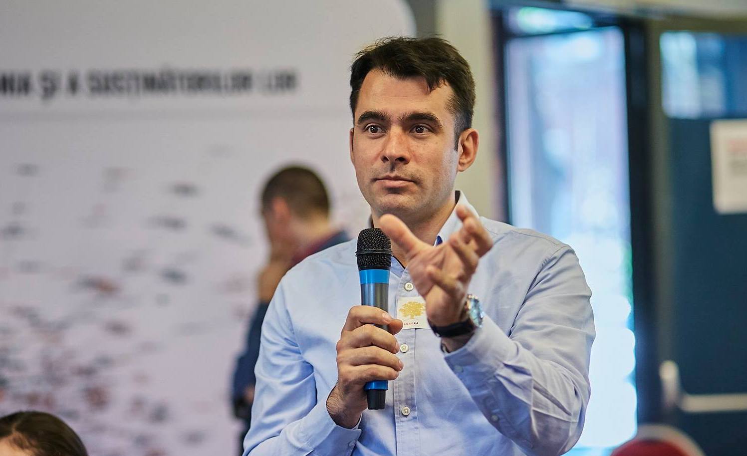 Lider USR, despre PSD: Să se ia de mână cu AUR și să vină la guvernare!