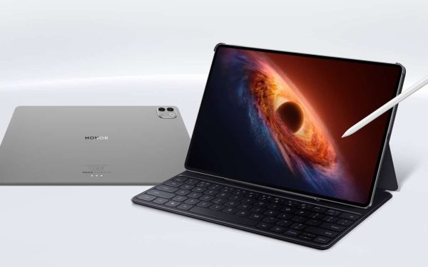 Noua tabletă din România: OLED 165Hz, 4.8mm și Snapdragon Gen 5