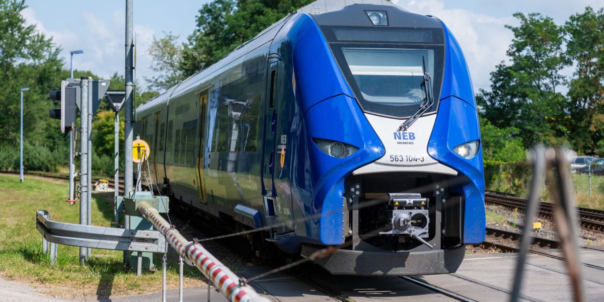 România, pe hidrogen: Cine va livra trenurile și pe unde vor circula?