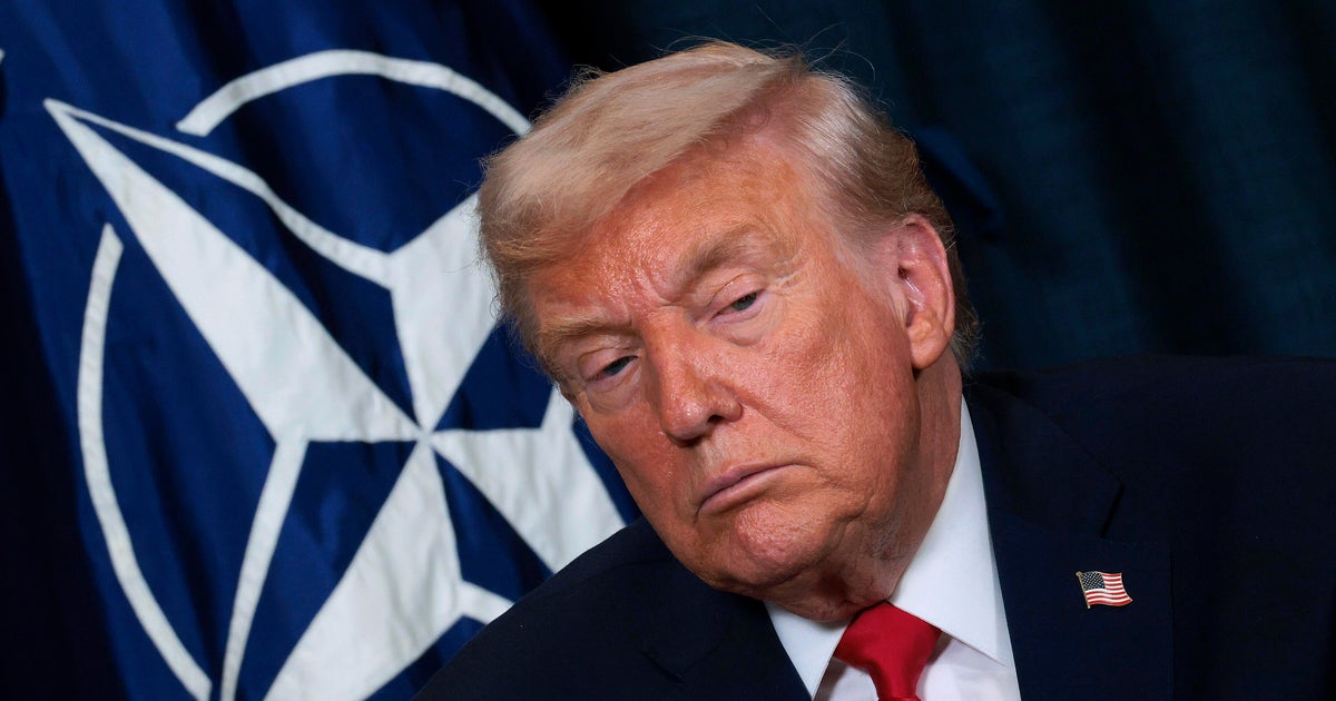 Președintele SUA, Donald Trump, a anunțat intenția de a reconsidera statutul alianței NATO, după mai mulți ani de critici privind cheltuielile militare ale statelor membre