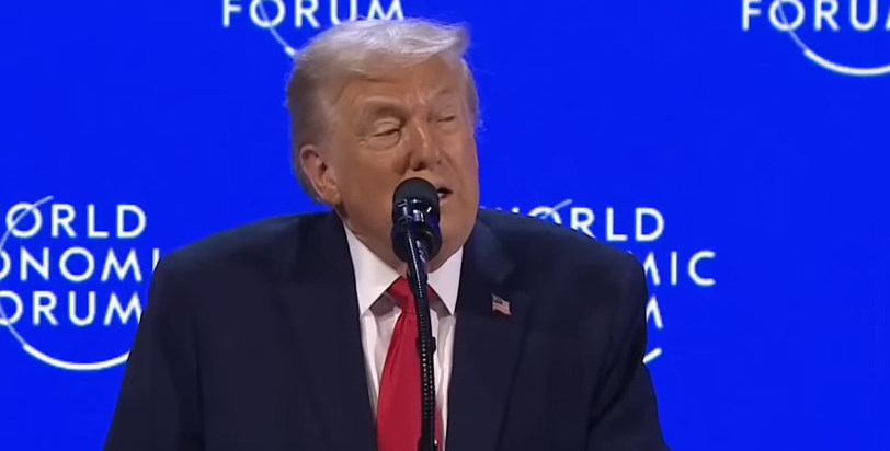 Trump, furios pe China: Tarife vamale de 50% dacă ajută Iranul militar