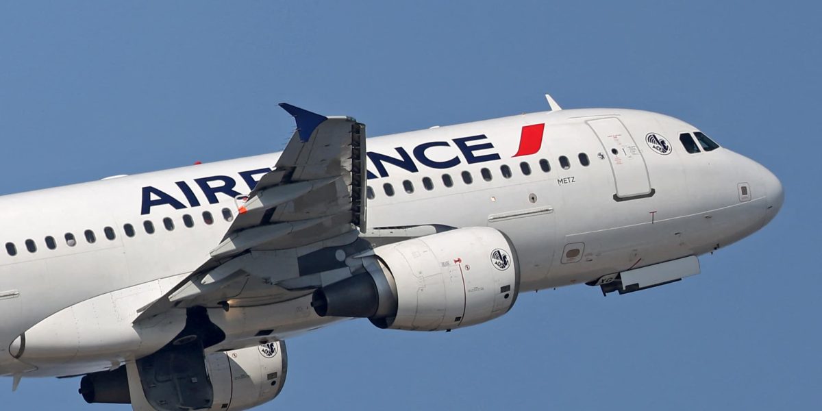Air France umflă prețurile: Biletul la clasa economică, mai scump cu 50 de euro