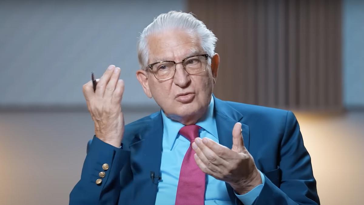 Ocoliți acest aliment! Profesorul Vlad Ciurea avertizează asupra pericolului ascuns Neurochirurgul Vlad Ciurea, o voce respectată în domeniul medical românesc, atrage atenția asupra unui aliment specific de post pe care îl evită cu strictețe din cauza potențialelor efecte negative asupra sănătății