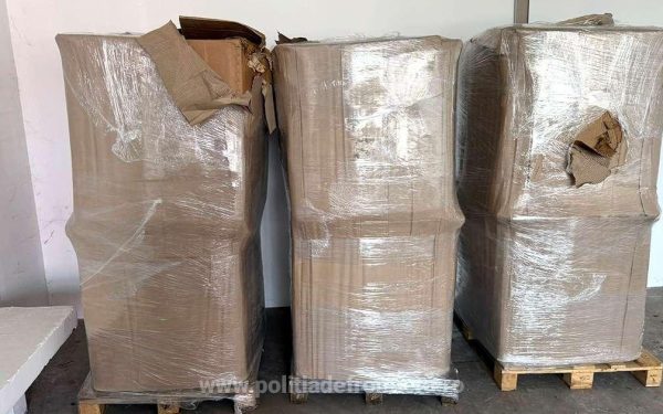 Giurgiu: Bombă de tutun! O tonă de marfă ilegală, confiscată